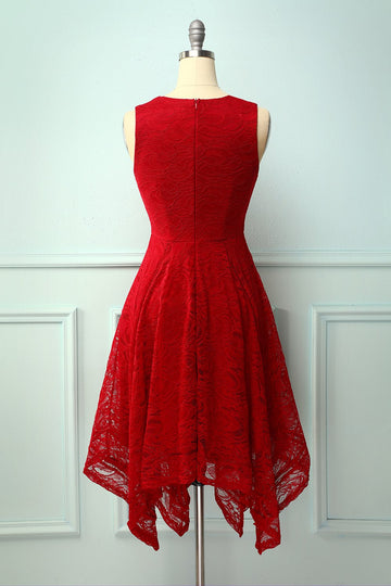 Vestido de renda assimétrico vermelho escuro